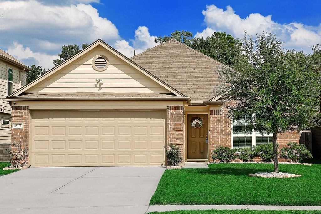 16373 Olive Sparrow Drive, Conroe, TX 77385