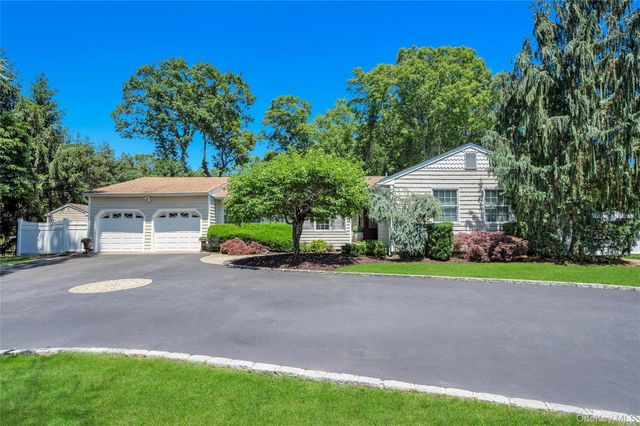109 Shirley Court, Smithtown, NY 11787