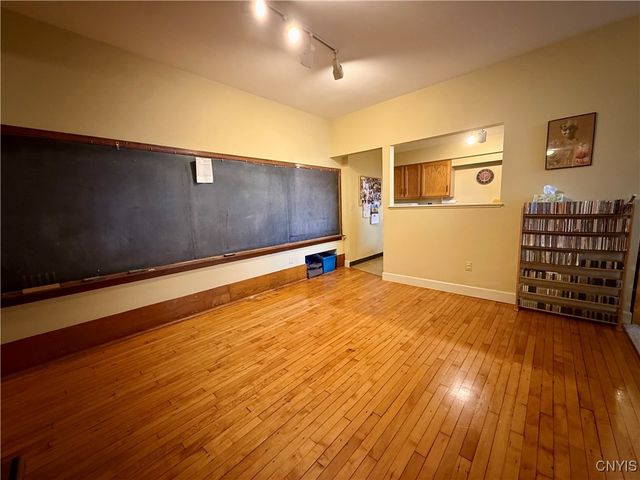 917 Madison Street 107, Syracuse, NY 13210