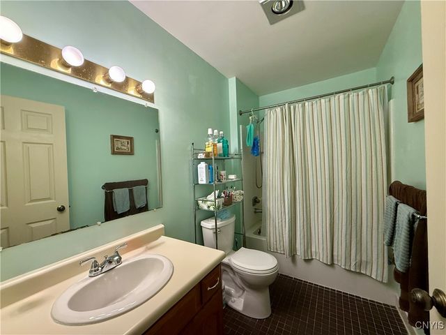 917 Madison Street 107, Syracuse, NY 13210