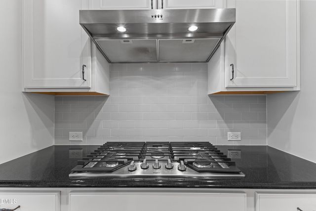 3828 Hickory Manor Drive, Apex, NC 27539