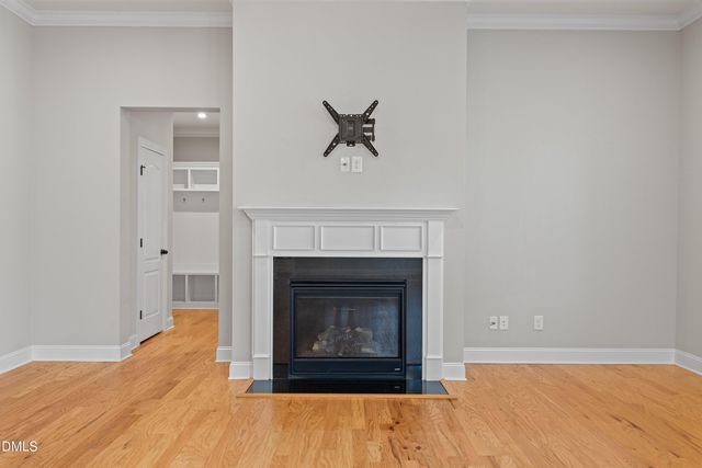 3828 Hickory Manor Drive, Apex, NC 27539