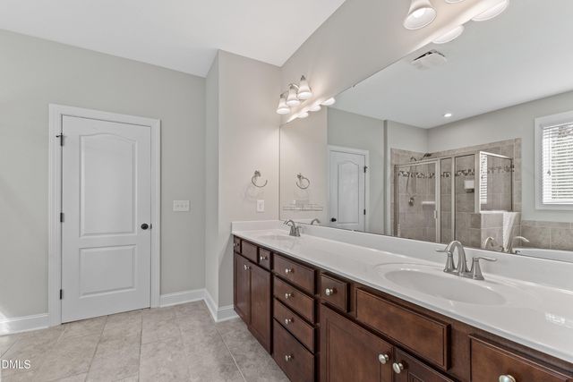 3828 Hickory Manor Drive, Apex, NC 27539