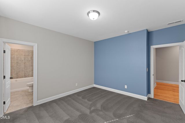 3828 Hickory Manor Drive, Apex, NC 27539