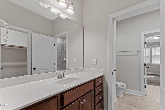 3828 Hickory Manor Drive, Apex, NC 27539