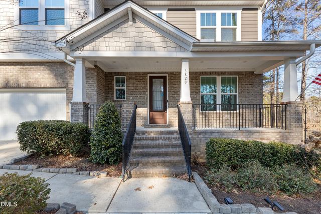 3828 Hickory Manor Drive, Apex, NC 27539