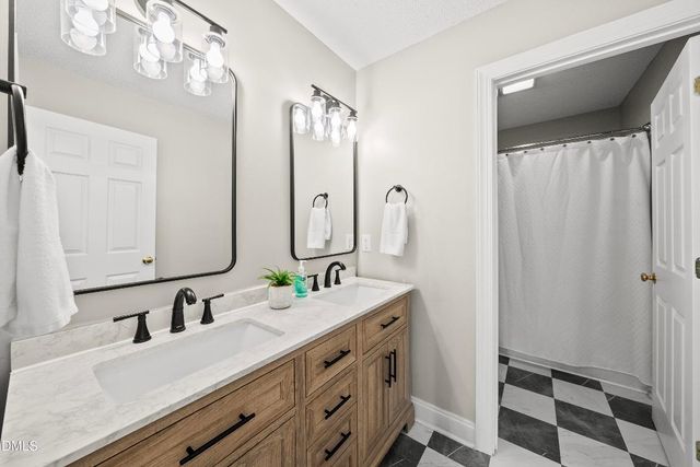 72 Clover Ridge, Angier, NC 27501