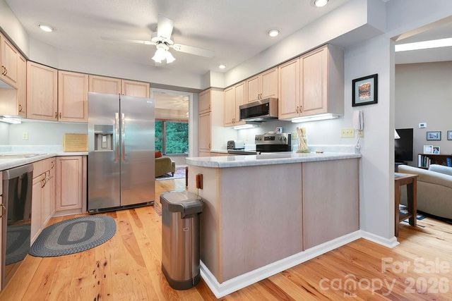 542 Soquili Drive, Brevard, NC 28712