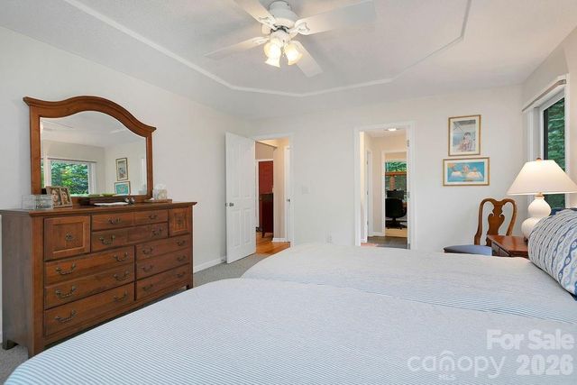 542 Soquili Drive, Brevard, NC 28712