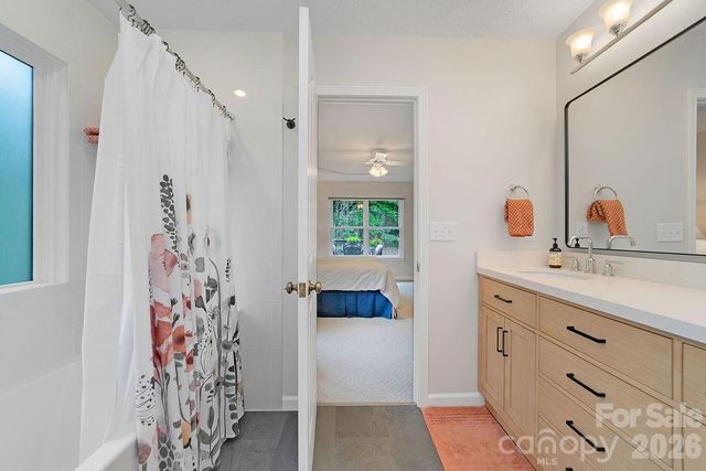 542 Soquili Drive, Brevard, NC 28712