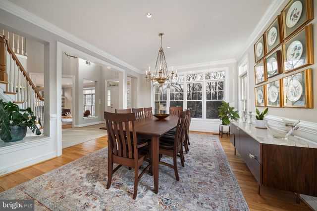 6907 30TH ST N, Arlington, VA 22213