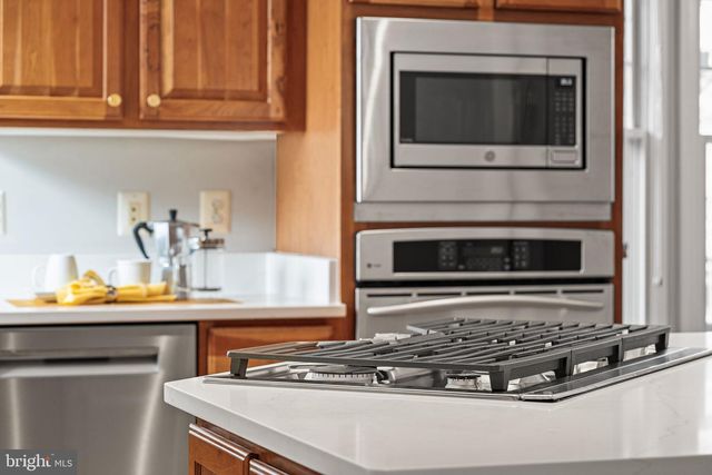 6907 30TH ST N, Arlington, VA 22213