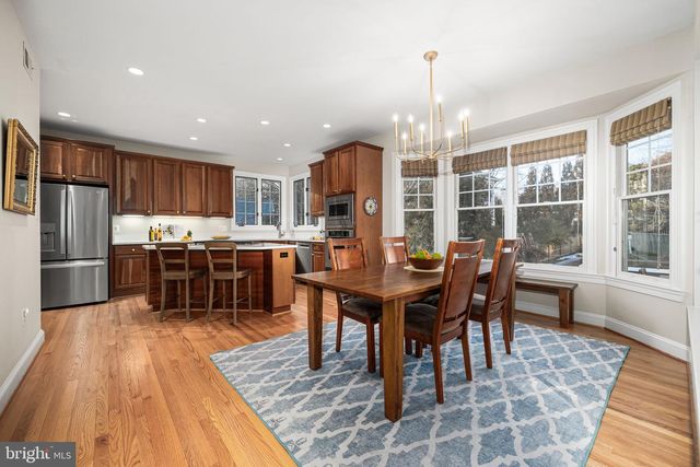 6907 30TH ST N, Arlington, VA 22213