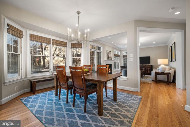 6907 30TH ST N, Arlington, VA 22213