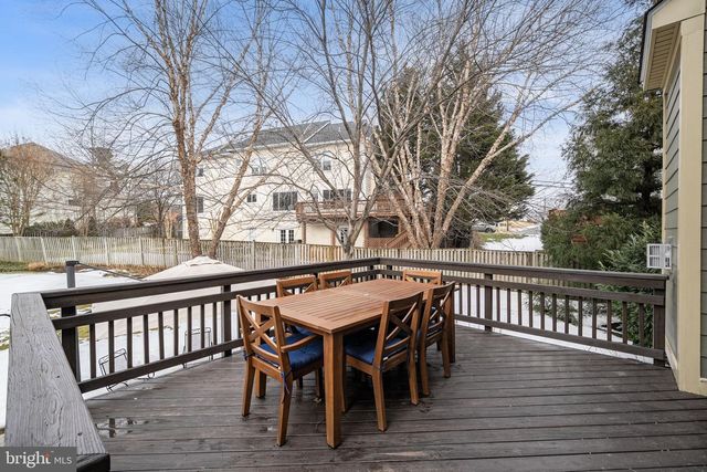 6907 30TH ST N, Arlington, VA 22213