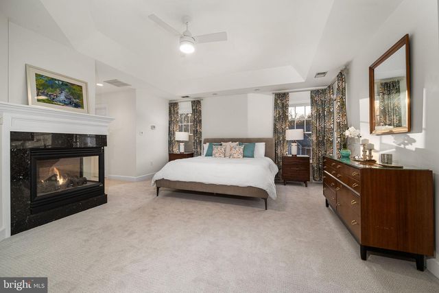 6907 30TH ST N, Arlington, VA 22213