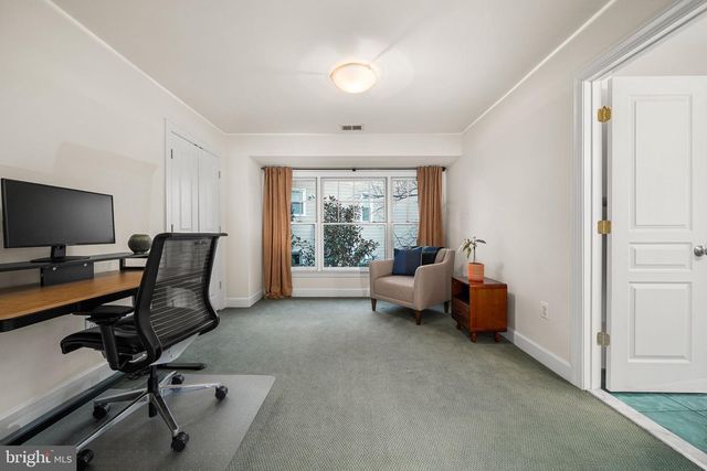 6907 30TH ST N, Arlington, VA 22213