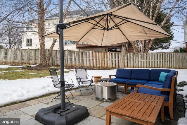 6907 30TH ST N, Arlington, VA 22213