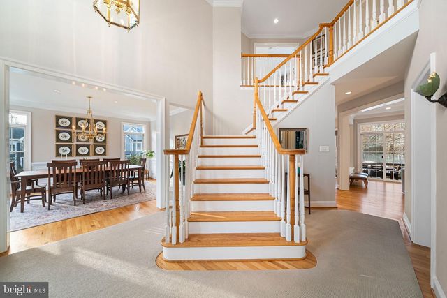 6907 30TH ST N, Arlington, VA 22213