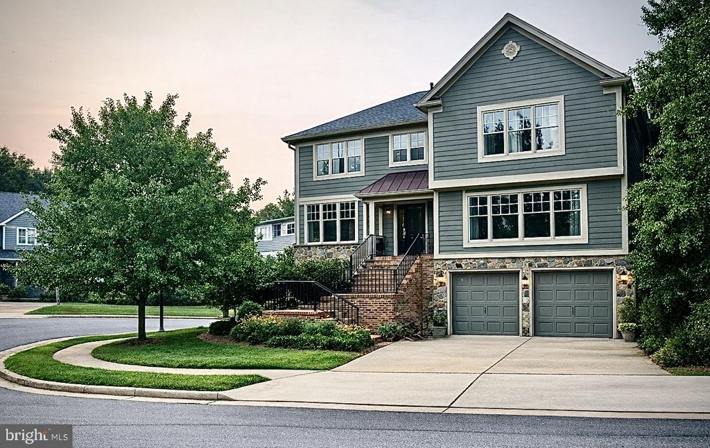 6907 30TH ST N, Arlington, VA 22213