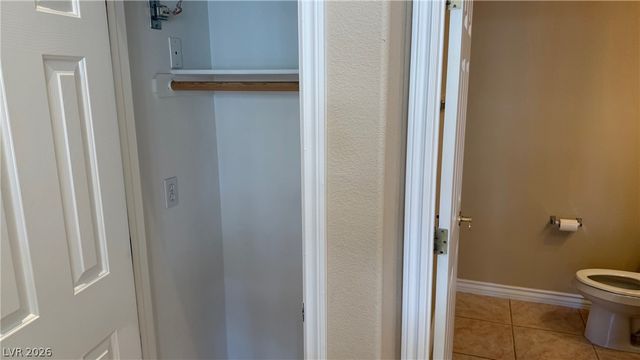 9625 Irvine Bay Court, Las Vegas, NV 89147