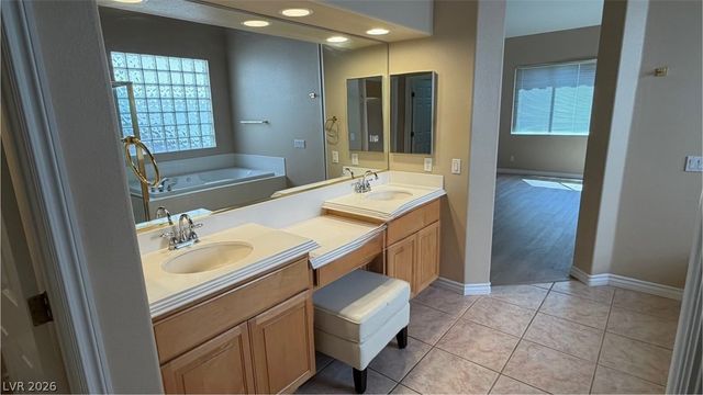 9625 Irvine Bay Court, Las Vegas, NV 89147