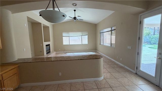 9625 Irvine Bay Court, Las Vegas, NV 89147
