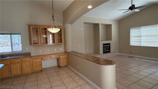 9625 Irvine Bay Court, Las Vegas, NV 89147