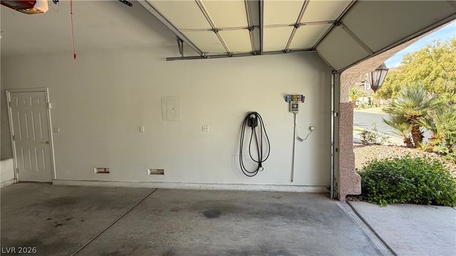 9625 Irvine Bay Court, Las Vegas, NV 89147