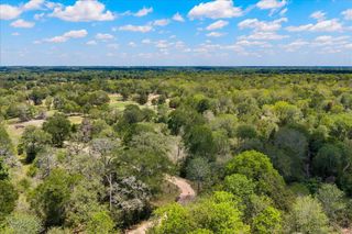 2516 Klimek Road, Fayetteville, TX 78940