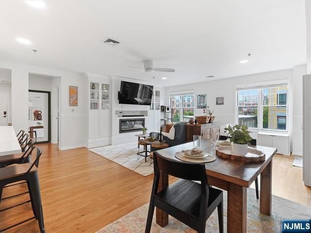350 7th 3f, Hoboken, NJ 07030