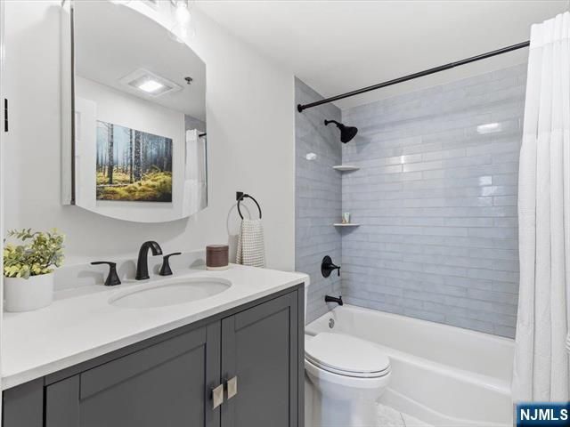 350 7th 3f, Hoboken, NJ 07030