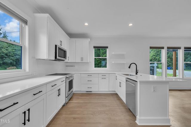 420 Camden Street, Raleigh, NC 27601