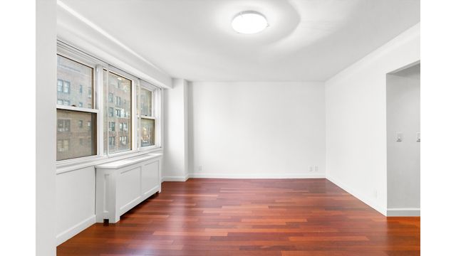 400 E 54TH Street 15CD, New York City, NY 10022
