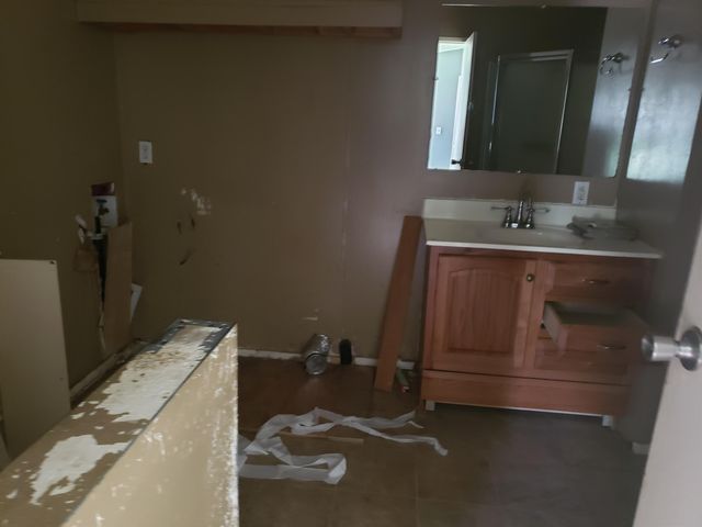 1534 Tuttle Road, London, KY 40744