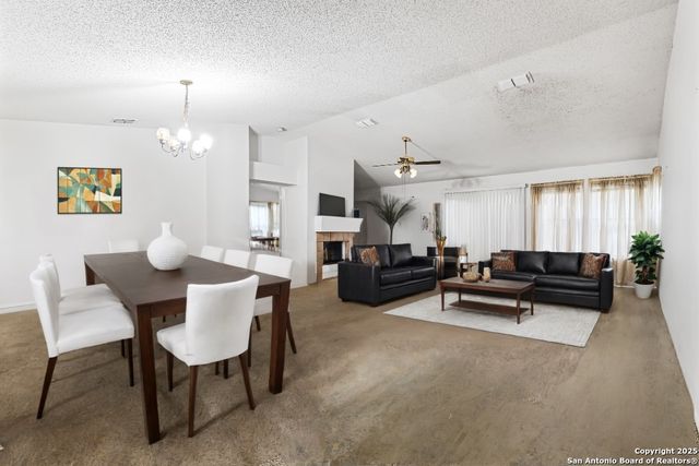 3210 Le Blanc, San Antonio, TX 78247