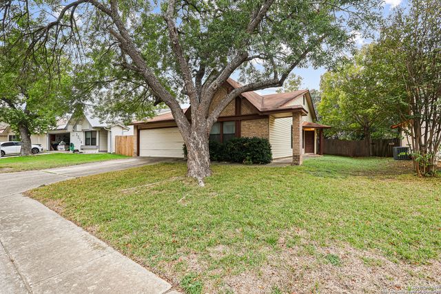 3210 Le Blanc, San Antonio, TX 78247