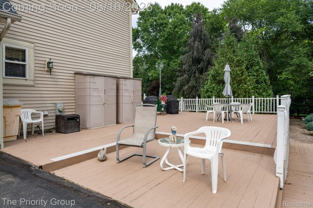 1761 Twin Lakes Boulevard E, Oxford Charter Township, MI 48371