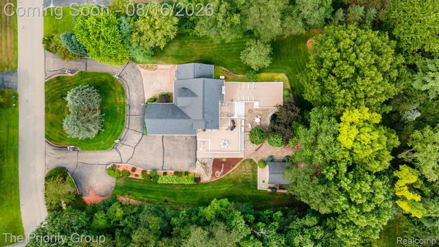 1761 Twin Lakes Boulevard E, Oxford Charter Township, MI 48371