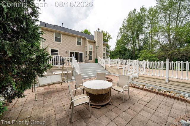 1761 Twin Lakes Boulevard E, Oxford Charter Township, MI 48371