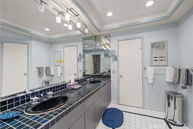 1321 El Finito Way, North Tustin, CA 92705