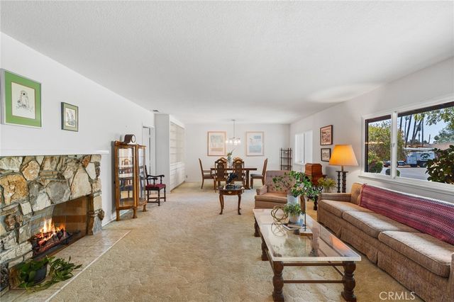 1321 El Finito Way, North Tustin, CA 92705