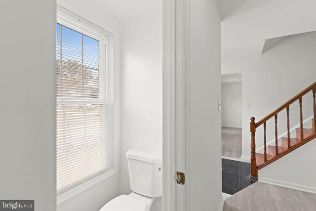 6129 FRANCONIA STATION LN, Alexandria, VA 22310