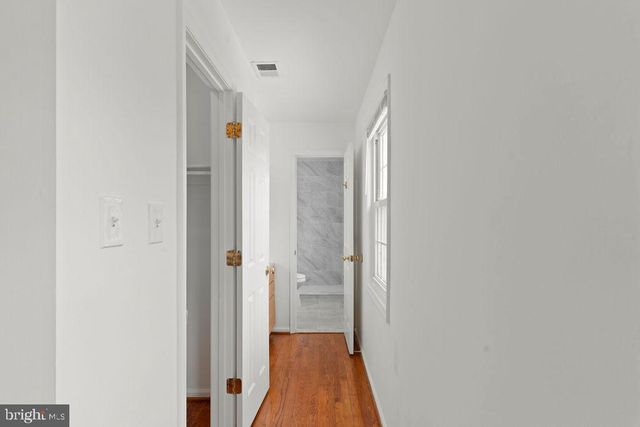 6129 FRANCONIA STATION LN, Alexandria, VA 22310