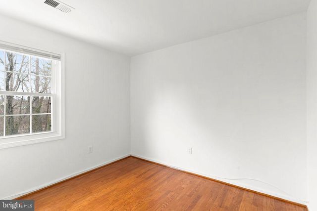 6129 FRANCONIA STATION LN, Alexandria, VA 22310