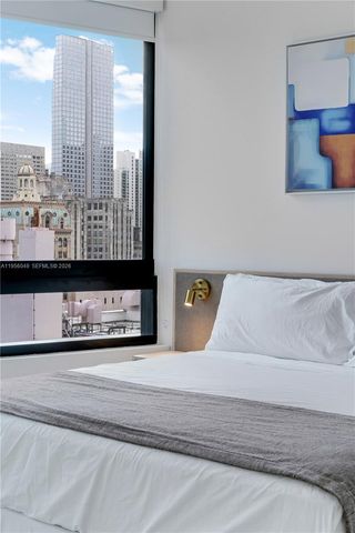 225 N Miami Ave 1707, Miami, FL 33128