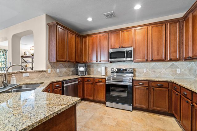 328 Island Oak DR, Austin, TX 78748