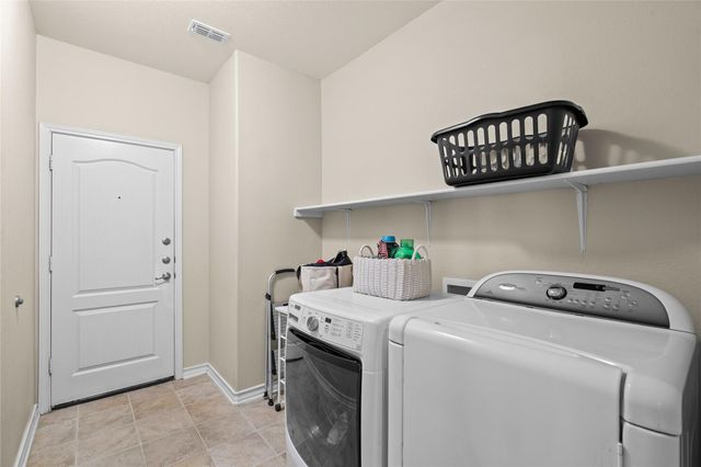 328 Island Oak DR, Austin, TX 78748