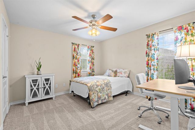 328 Island Oak DR, Austin, TX 78748