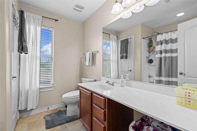 328 Island Oak DR, Austin, TX 78748